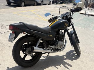 Honda CB 250 Negra