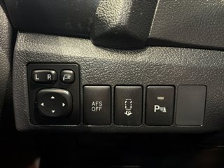 Toyota Auris Hybrid Advance 100 kW (136 CV)
