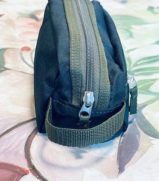 Borsello / Beauty Case Adidas Nero e Verde