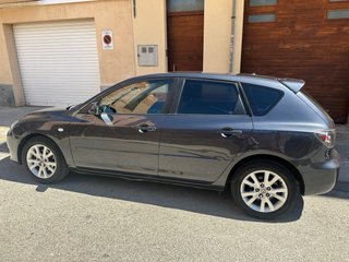 🚗 Mazda 3 1.6 CRTD 109cv – Único propietario, muy