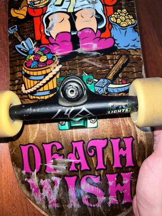 Skate profesional: Deathwish, Thunder, Spitfire