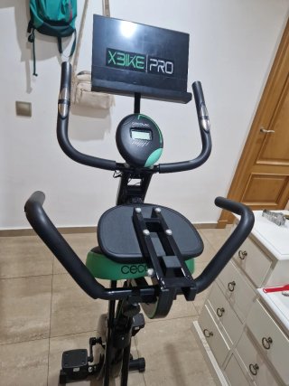 Bicicleta Estática Cecotec Xbike Pro