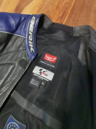 Mono de moto Berik