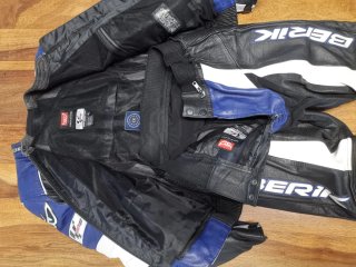 Mono de moto Berik