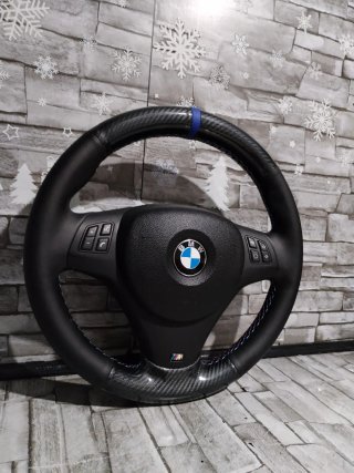 Volante BMW serie 1 3 E90 M Carbono y Piel