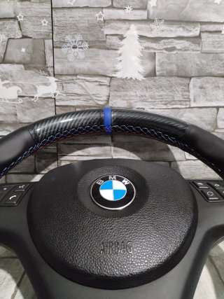Volante BMW serie 1 3 E90 M Carbono y Piel