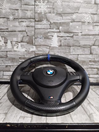 Volante BMW serie 1 3 E90 M Carbono y Piel