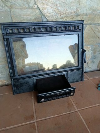Puerta chimenea hogar