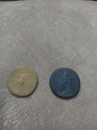 Dos sestercios romanos de Trajano