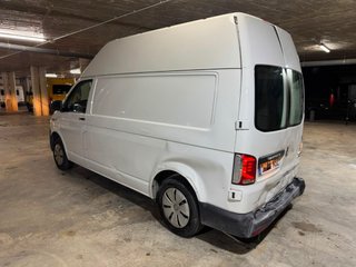 Volkswagen Transporter T6.1 2022 , Capitone
