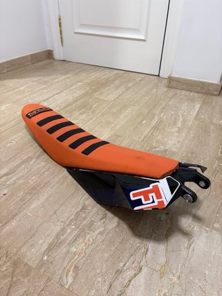 Asiento KTM