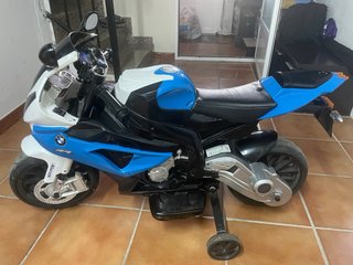 Moto Eléctrica Infantil BMW