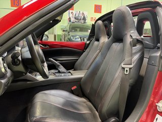 Mazda MX-5 2.0 Luxury RF 118 kW (160 CV)