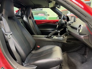 Mazda MX-5 2.0 Luxury RF 118 kW (160 CV)