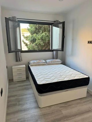 Cama canapé y colchón