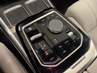 BMW Serie 7 750e xDrive 360 kW (489 CV)