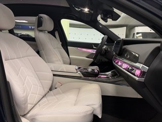 BMW Serie 7 750e xDrive 360 kW (489 CV)