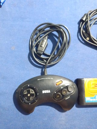 Sega Mega Drive II Consola + Mando + Juego