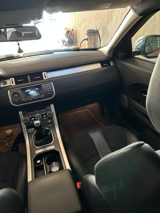 Land Rover Evoque 2.2 Td4 Pure