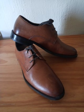 Zapatos de vestir marrones talla 40