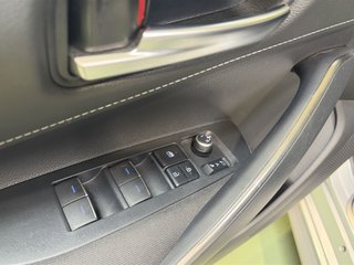 Toyota Corolla 125H Business E-CVT 90 kW (122 CV)