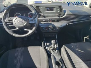 Hyundai i20 1.2 MPI SLE 63 kW (85 CV)