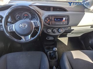 Toyota Yaris 1.0 70 Business 51 kW (69 CV)