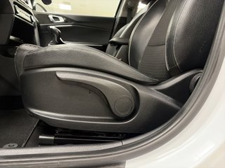 Kia Ceed 1.6 MHEV iMT Tech 100 kW (136 CV)