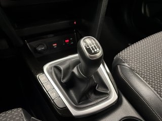 Kia Ceed 1.6 MHEV iMT Tech 100 kW (136 CV)