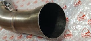 Silencioso KBAT para Ducati Diavel 1200