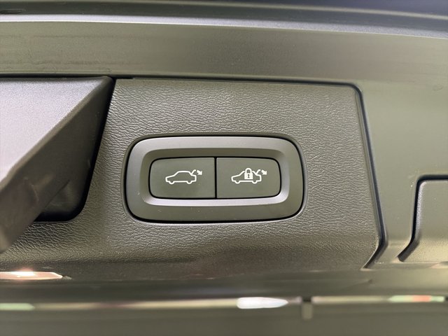 Volvo XC60 T6 Recharge Inscription AWD Auto 250 kW (340 CV)