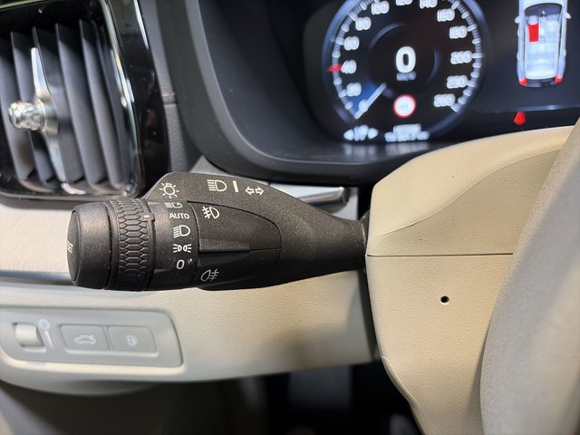 Volvo XC60 T6 Recharge Inscription AWD Auto 250 kW (340 CV)