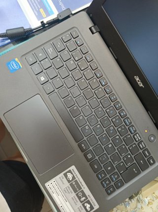 Portátil Acer Aspire One Cloudbook 11