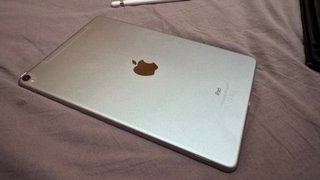 iPad Pro 10.5 A1709 + Apple Pencil + Funda