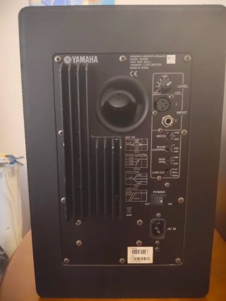Monitores de estudio Yamaha HS-80M