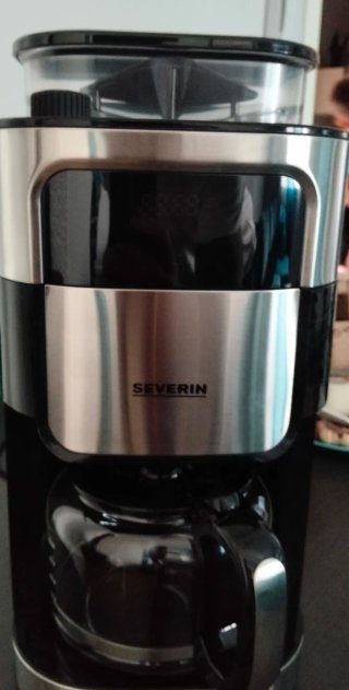 Cafetera Severin con molinillo