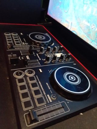 Controlador DJ Pioneer DDJ-200