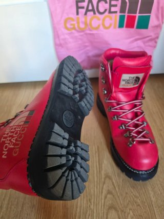 Stivali Gucci x Northface Rossi