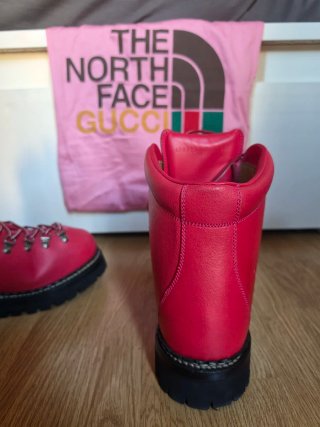 Stivali Gucci x Northface Rossi