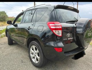 Toyota RAV4 2011