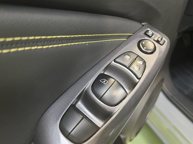 Nissan Juke Ikon Edition Kiiro DIG-T 84 kW (114 CV)