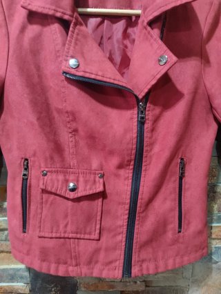 Chaqueta biker roja efecto ante Talla S mujer
