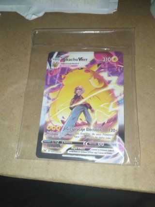 Carta Pokémon Pikachu VMAX Gigamax TG17/TG30