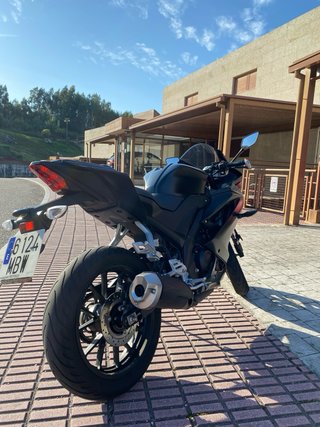 Yamaha YZF R125