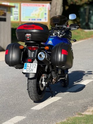 Moto Suzuki Vstrom DL 650 (A2) 2009