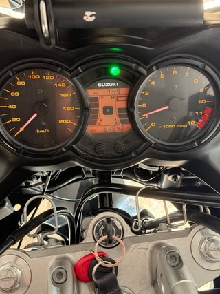 Moto Suzuki Vstrom DL 650 (A2) 2009