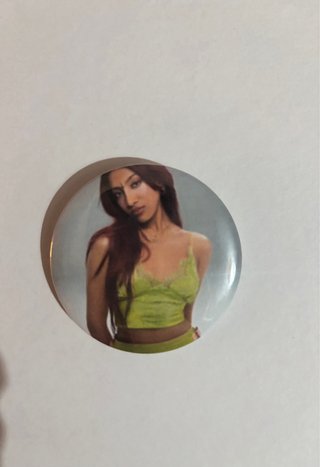 Chapas Katseye Gabriela y grupo