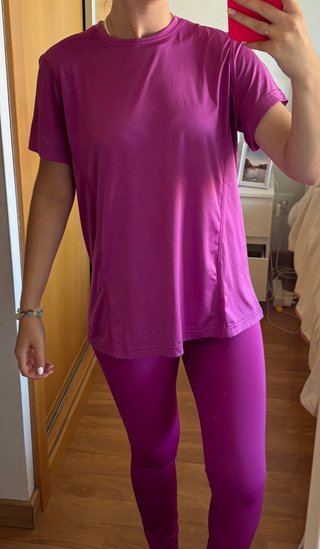 Camiseta deportiva Lefties morada
