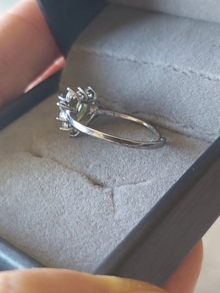 Anillo Corazón Peridoto Plata