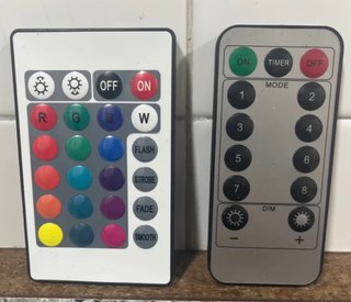 2 mandos a distancia para luces LED